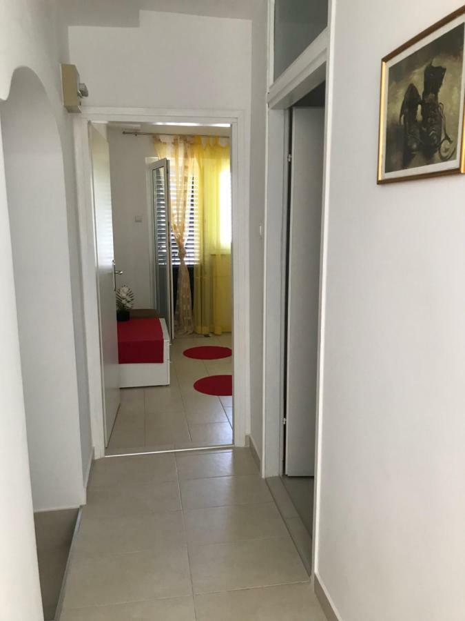 Apartments Porat Novi Vinodolski Exterior photo